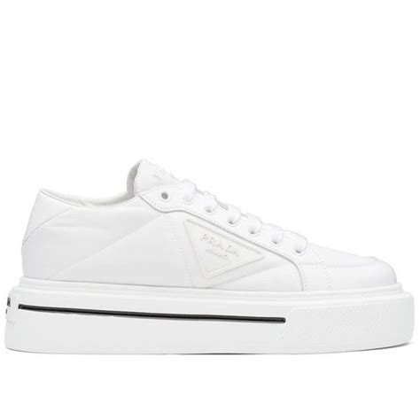 basket prada blanche femme|Baskets de luxe pour Femme .